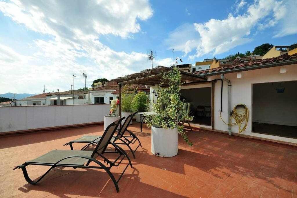 Apartamento Con Increibles Vistas Y Terraza Girona Exterior photo
